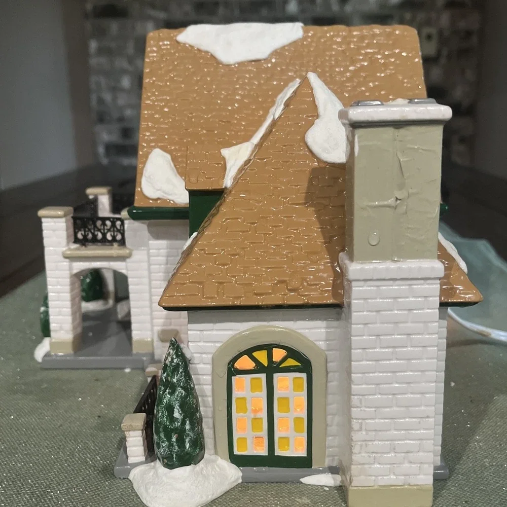 1997 Deptartment 56 Snow Village -  Linden Hills Country Club - With Bonus Golf*